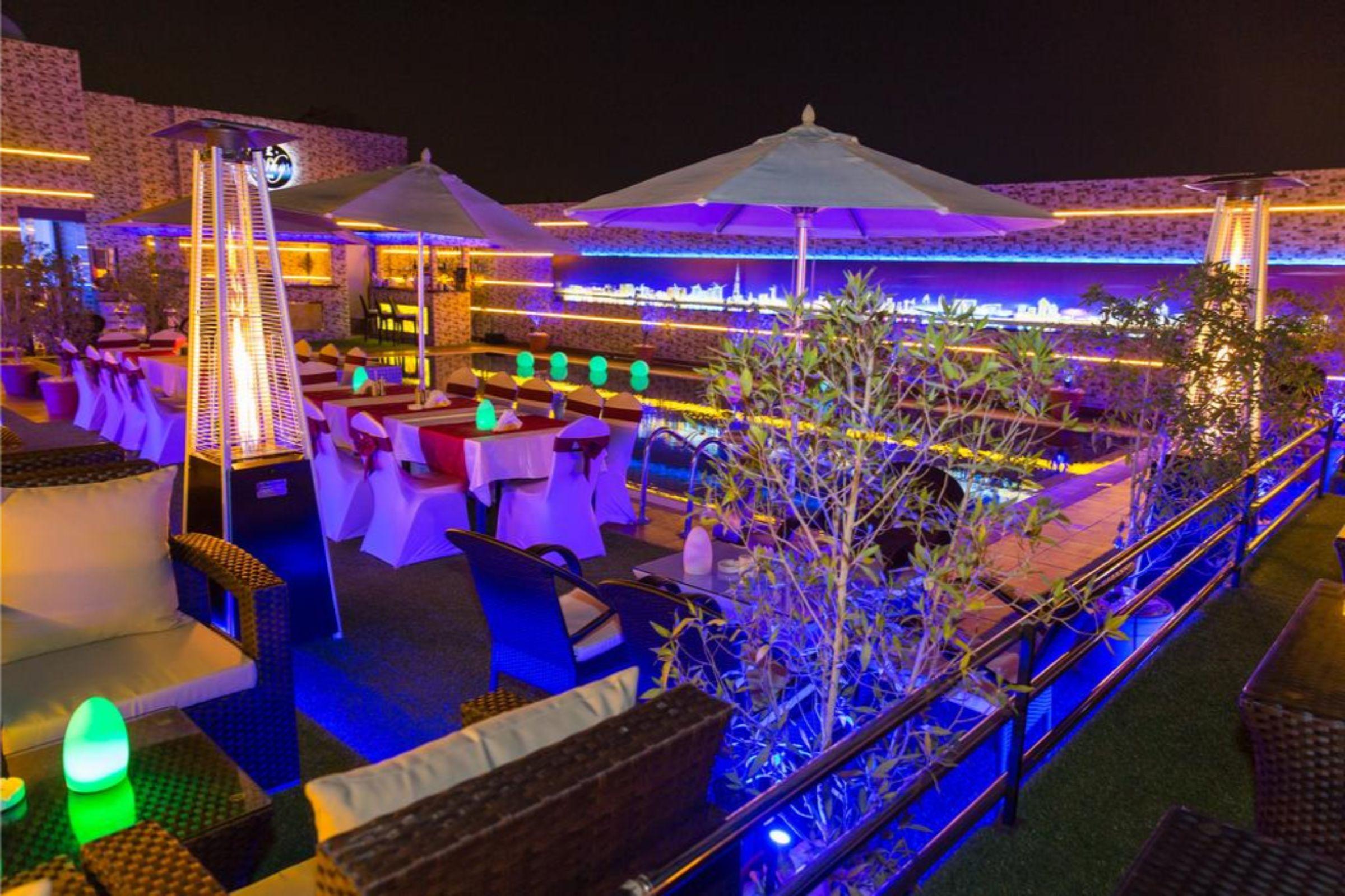 Orchid Vue Hotel Dubai Buitenkant foto